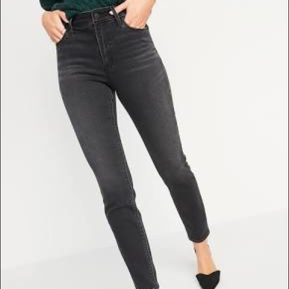 Old Navy Rockstar High Rise Super Skinny Jeans